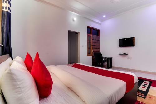 Oyo 61273 Hotel Origin