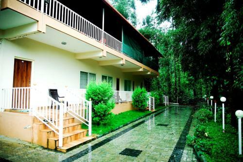 Lakeview Nest Homestay