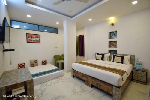 Hotel Keshav Residency
