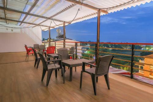Hotel Capital O 84485 Morjim Beach Grand