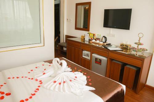 Royal Hotel
