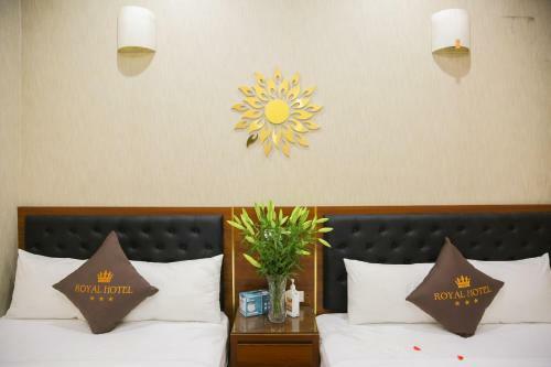 Royal Hotel