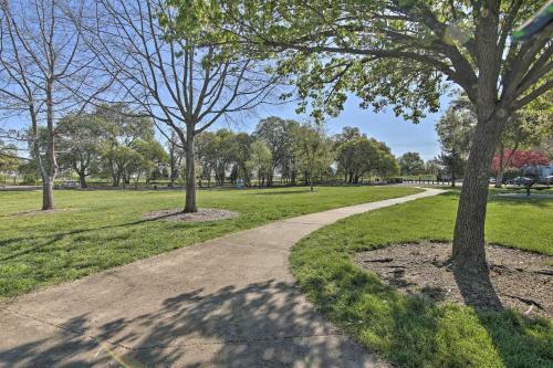 Sacramento Area Apartment About 15 Mi To Downtown