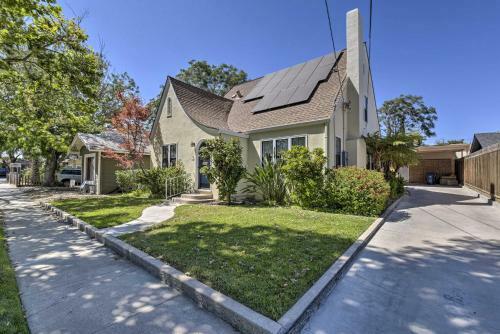 Charming Antioch Home With Private Yard And Grill