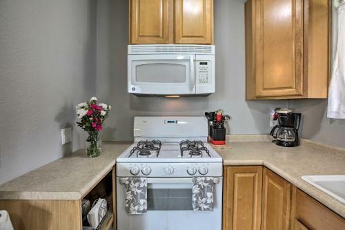 Cozy Abode With Patio, 16 Mi To San Luis Obispo