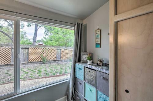 Cozy Abode With Patio, 16 Mi To San Luis Obispo