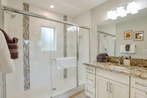 2885abd4-4bdrm Casa Blanca