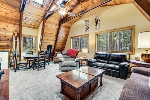 Blue Lake Springs Retreat