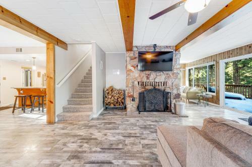 Laurel Lodge Oasis