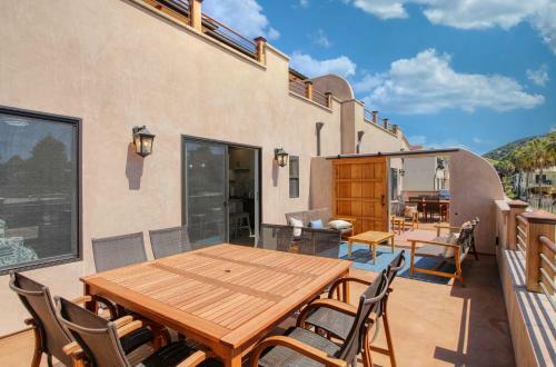 2885abd-7bdrm Casa Blanca