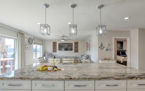 2885abd3-3bdrm Casa Blanca