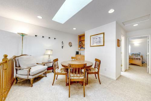 Meadowview Landing
