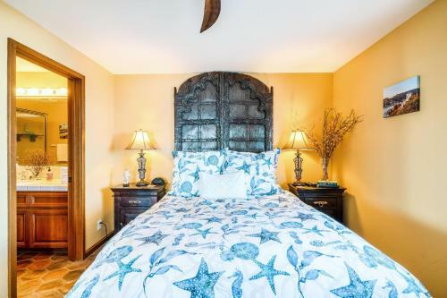 Oceanfront Villa With One Of A Kind Amazing View!!