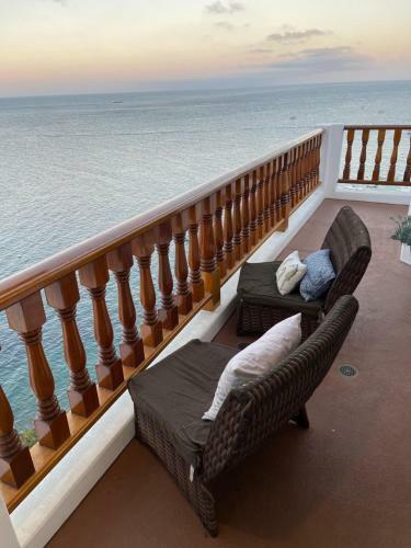 Oceanfront Villa With One Of A Kind Amazing View!!