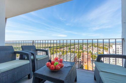 Apartamento Primera Linea de Mar, Vistas, Centro, (Silv-13)