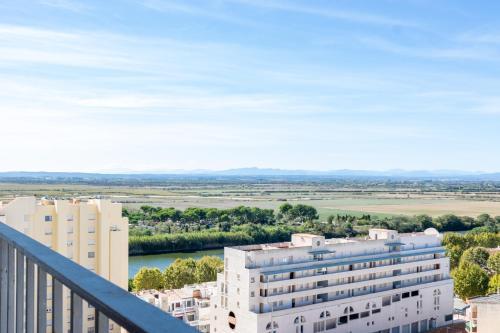 Apartamento Primera Linea de Mar, Vistas, Centro, (Silv-13)