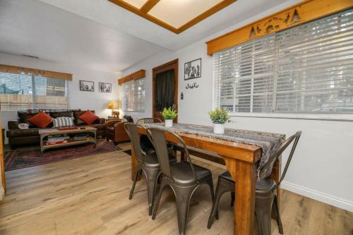 Bear Paz Cabin