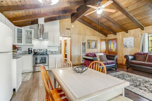 Woodsmoke Hideaway