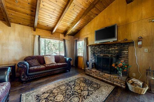 Woodsmoke Hideaway
