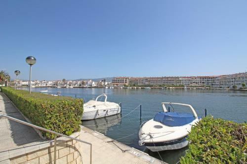 Apart-rent Apartment Sant Maurici 0185