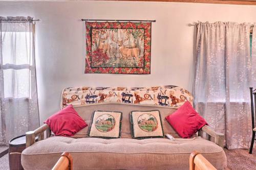 Quaint And Cozy Big Bear Cabin Pets Welcome!