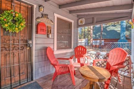 Doormat Vacation Rentals - Robinhood Retreat 2
