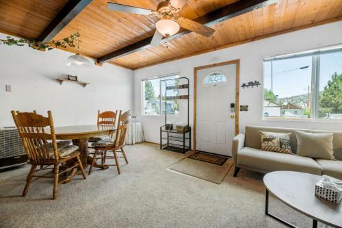 Lazy Bear Cabin