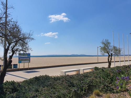 Apartamento Karina Beach-5