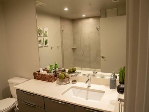 Apartamento Smart & Luxurious ~ Mins To Disney ~ Queen Beds