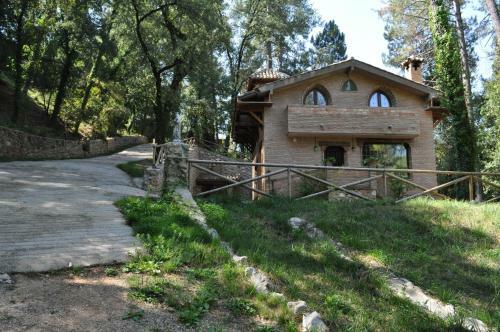 Casa Rural Ermita Santa Maria de La Sierra