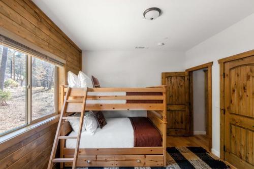 Teddy - Majestic Cabin In Big Bear W Balcony