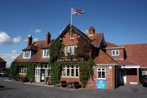 Hotel Halfway House Inn Country Lodge
