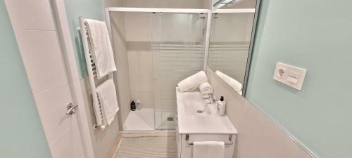 Apartamento Cozy White Home In Getxo