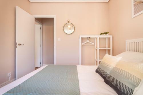 Apartamento C�modo Y Luminoso A 5 Min de La Playa