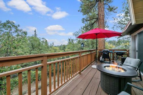 Moonridge Bear Mountain Cabin