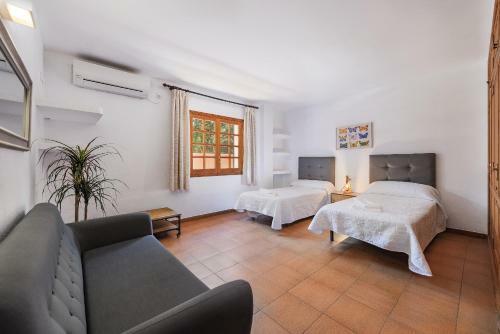 New! Villa Ramis