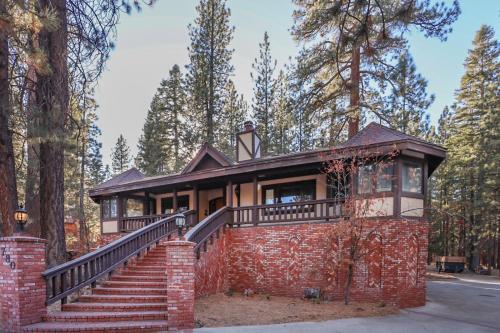 Summit Lodge 2 Home