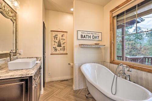 Spacious Mtn Retreat - 5 Mi To Big Bear Lake!