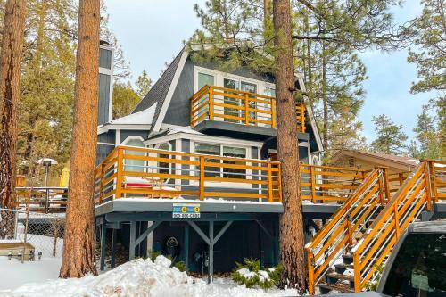 Big Bear Escape