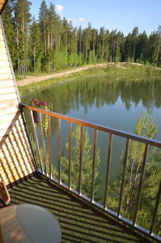 Metsj�rve Mini Puhkemaja