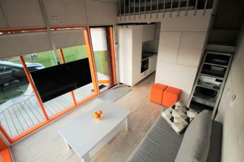 Hotel Tamula Cube House