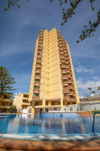 Luxury Apartment Boutique In Torres Del Sol