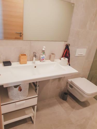Tiiru Beachside Apartment