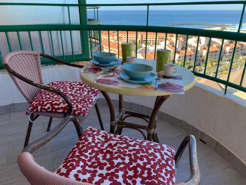 Apartment By The Sea