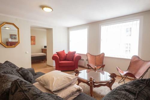 3 Bedroom Unique Apartment With Sauna In Old Town