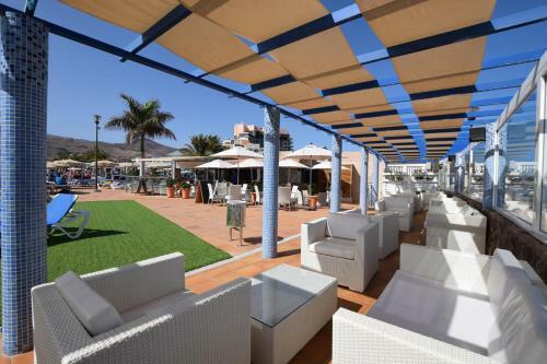 Apartamentos Playa Feliz