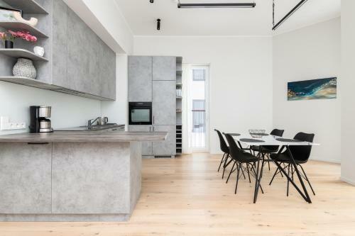 Dashaus 2 Bedroom Apartment