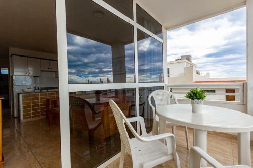 Seaview 2 Friendly Apartment