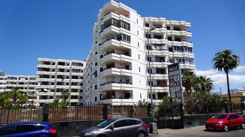 Coconut Friendly Apartment