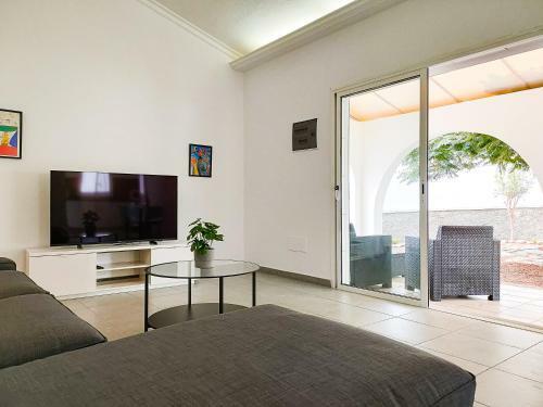 Pretty Terrace House In Maspalomas